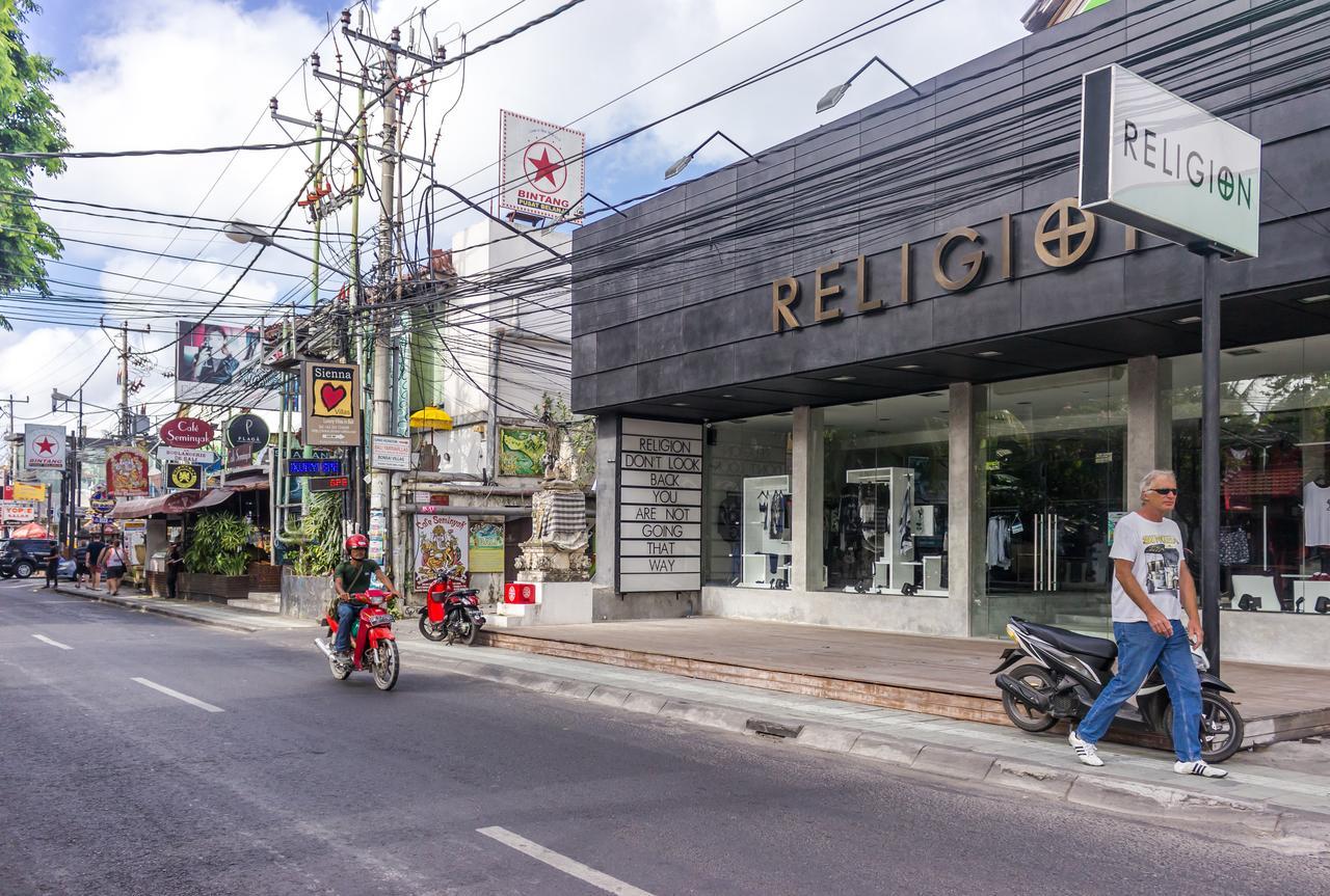 Villa Lodek Deluxe Seminyak  Exterior photo